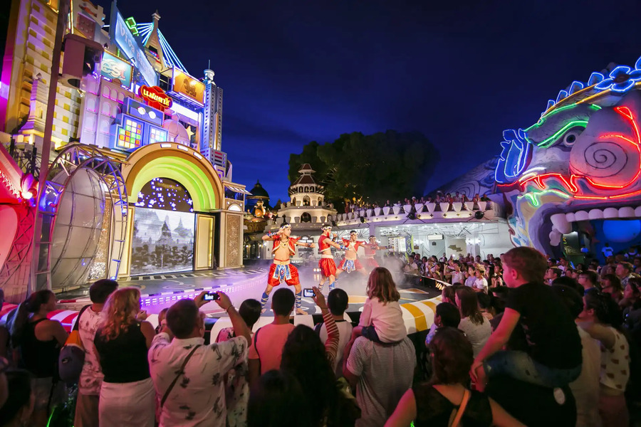  Phuket Fantasea est un parc à thème mêlant culture thaïlandaise et spectacle grandiose