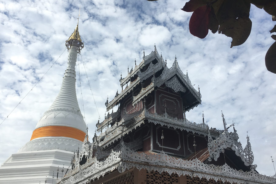 Wat Phra That Doi Kung Mu est le temple symbolique de Mae Hong Son