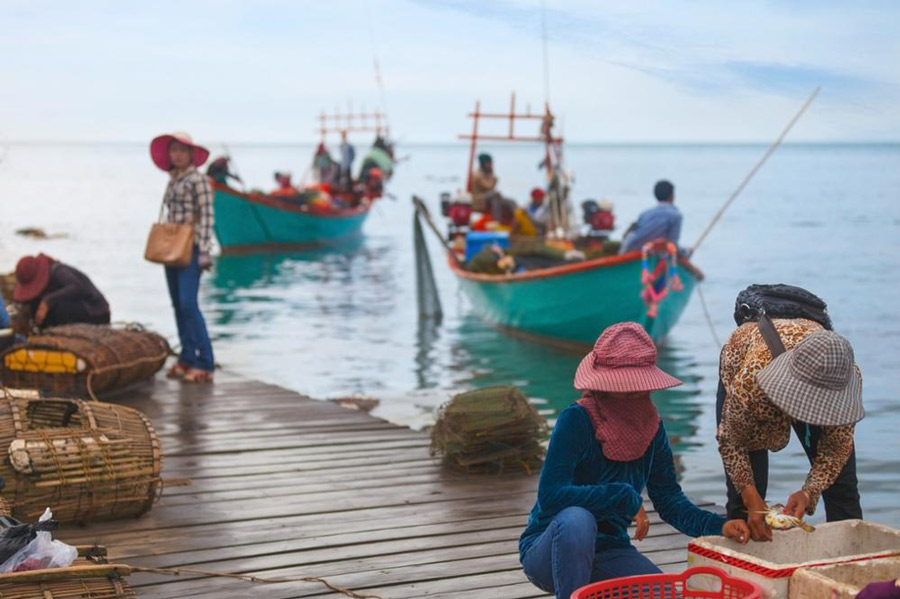 Marché aux crabes de Kep 