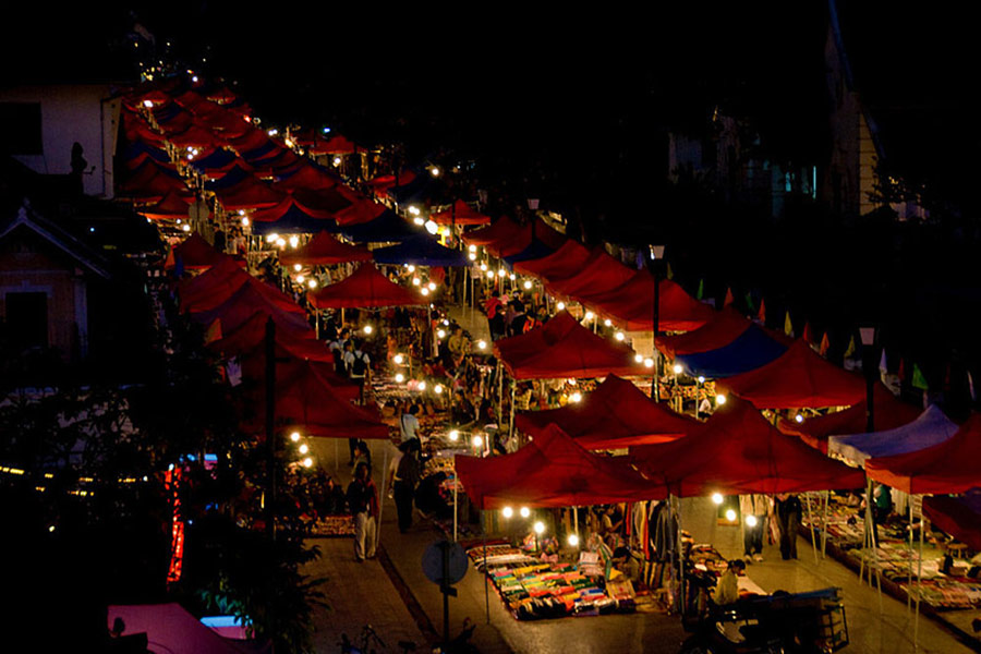 Meilleur moment pour visiter le marché nocturne de Luang Prabang