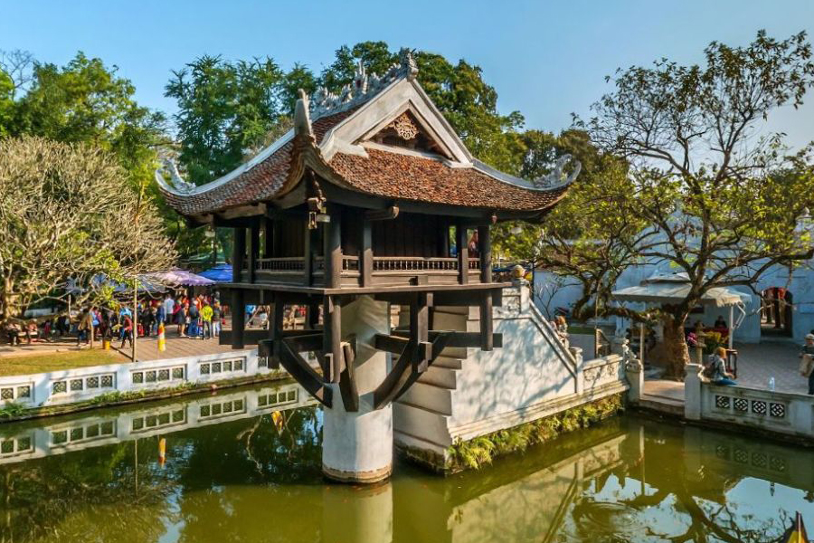 Pagode au pilier unique est l'un des sites historiques du pays, après le mausolée de Ho Chi Minh