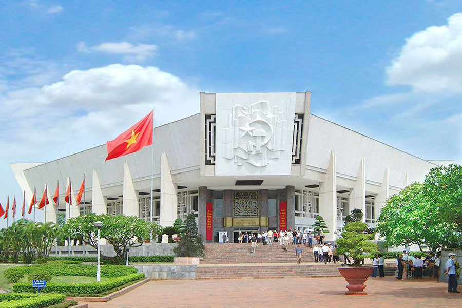 Musée Ho Chi Minh intégré au complexe du mausolée de Ho Chi Minh