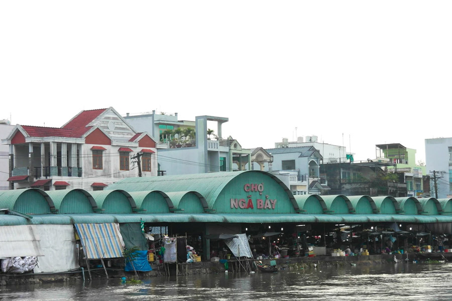 Les marchés flottants au Delta du Mékong