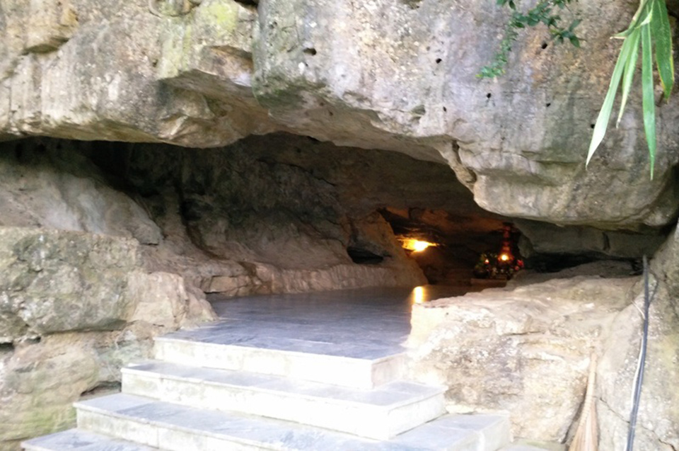 La grotte lumineuse