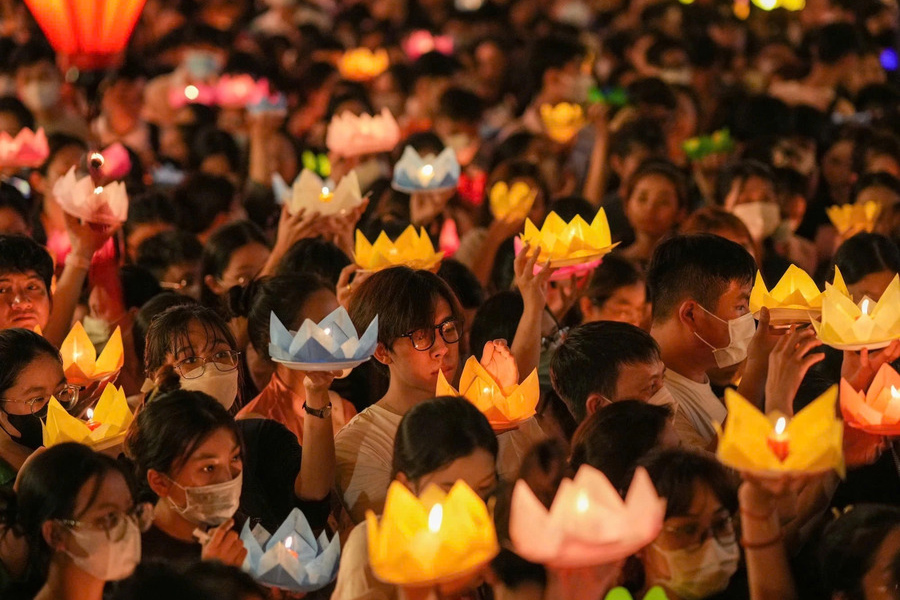La fête de Vu Lan est célébrée avec une émotion particulière à la pagode Van Phuoc