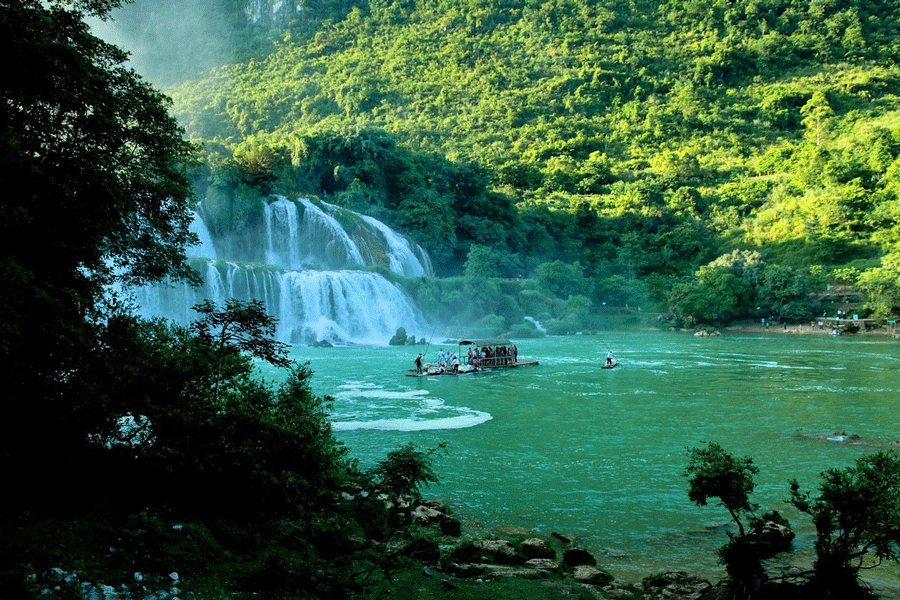 Le parc national de Pu Mat, au cœur de la région montagneuse de Nghe An, offre une expérience d’écotourisme unique au Vietnam.