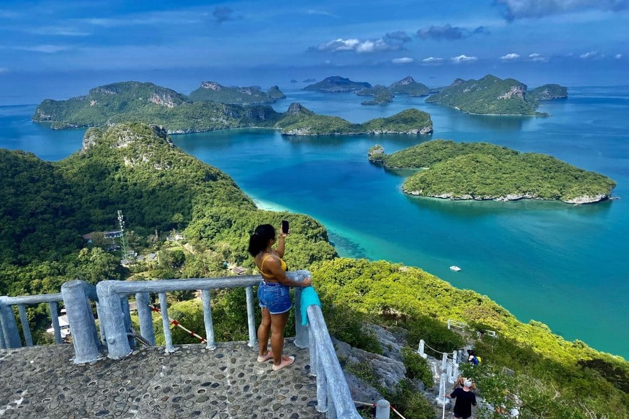 Parc marin national de Mu Ko Ang Thong est l’un des parcs nationaux en Thaïlande les plus spectaculaires