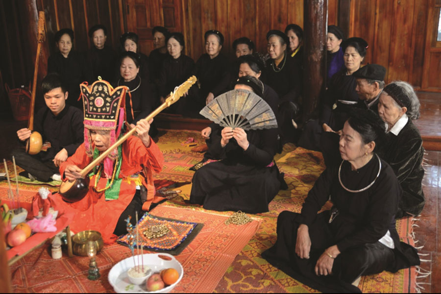 Le chant Then est un patrimoine culturel immatériel de l'UNESCO au Vietnam