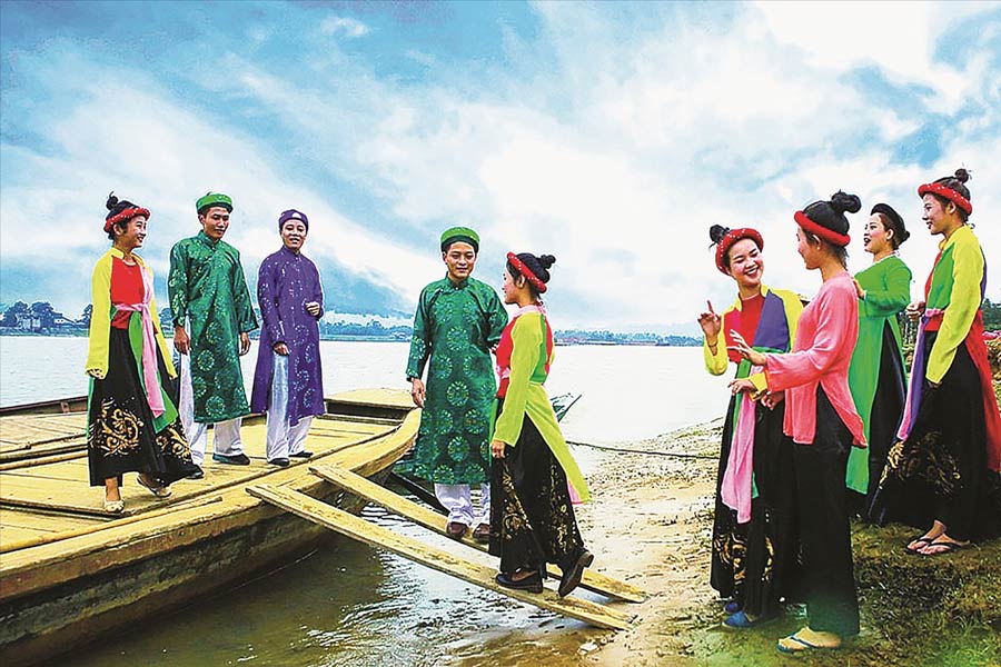 le chant Vi et Giam de Nghe Tinh est un patrimoine culturel immatériel de l'UNESCO au Vietnam