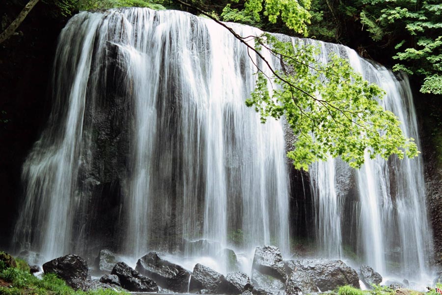 La cascade de May à Phu Tho 