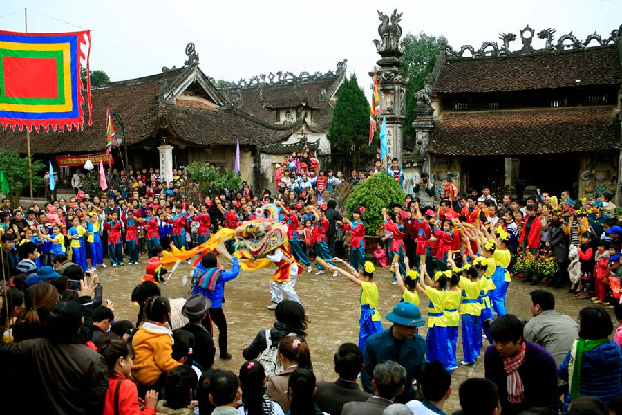 L'ambiance animé de la ville antique de Hung Lo à Phu Tho