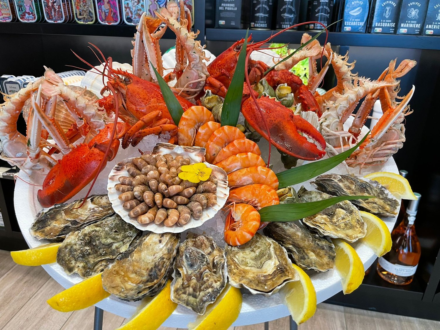 Déguster de nombreux plats de fruits de mer frais et abordables