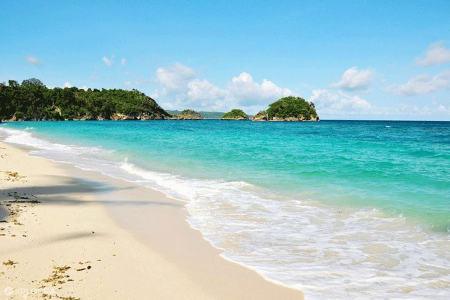 Plage de coquillages de Puka à l'île de Boracay