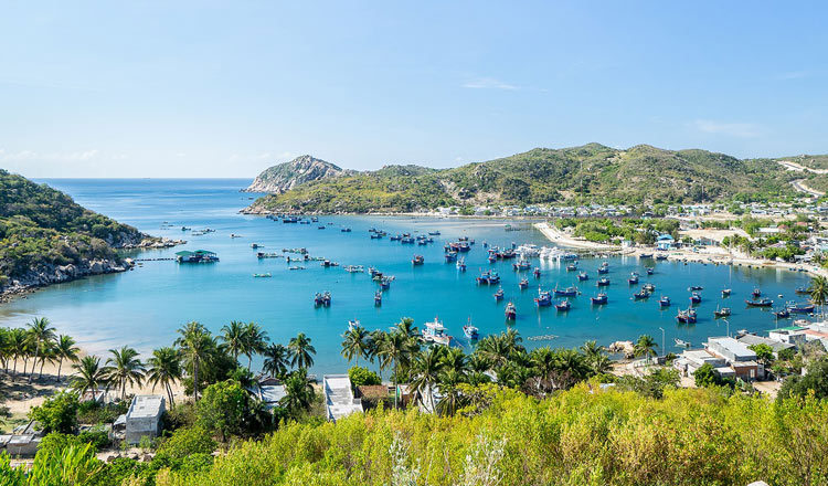 La plage de Ninh Chu est un paradis touristique qui attire les touristes