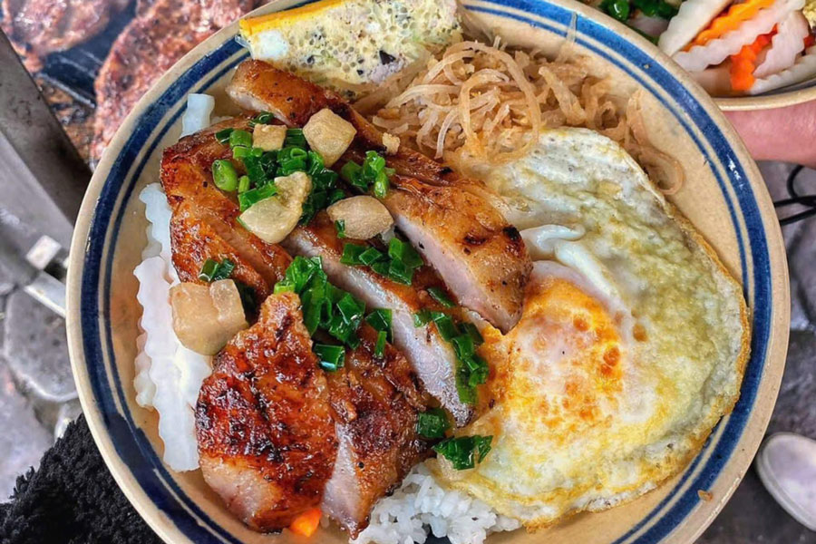 Top 5 plats recommandés par des chefs Michelin à déguster absolument au Vietnam
