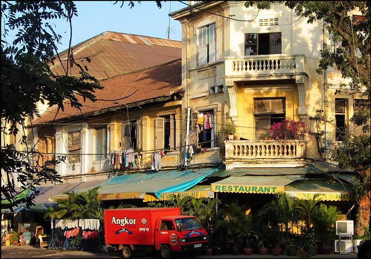 Le quartier français du centre de Phnom Penh est une relique de la période coloniale française