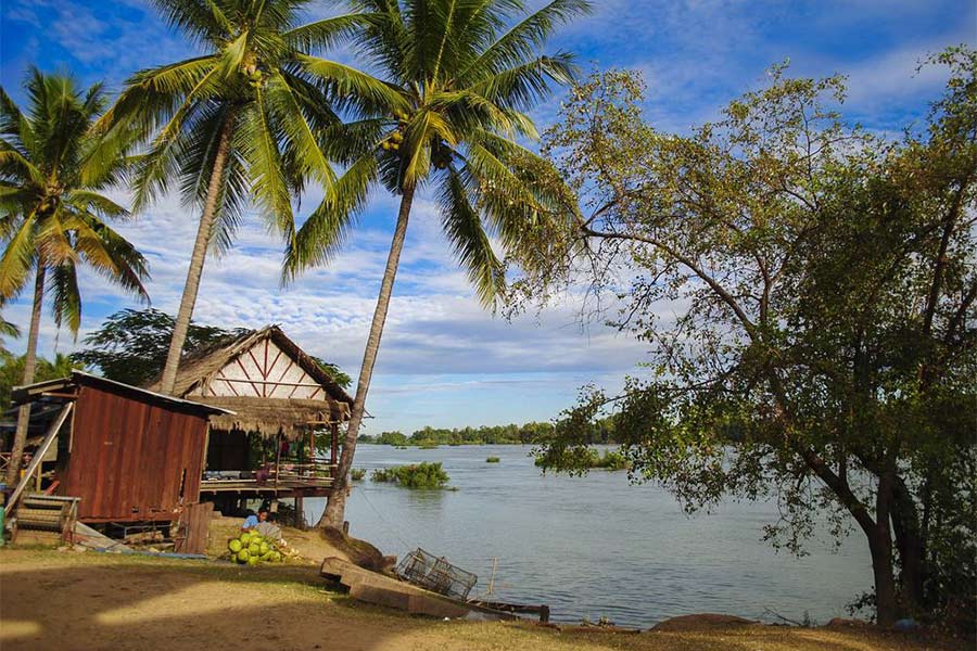 Le paysage paisible est également l'une des raisons de visiter Si Phan Don