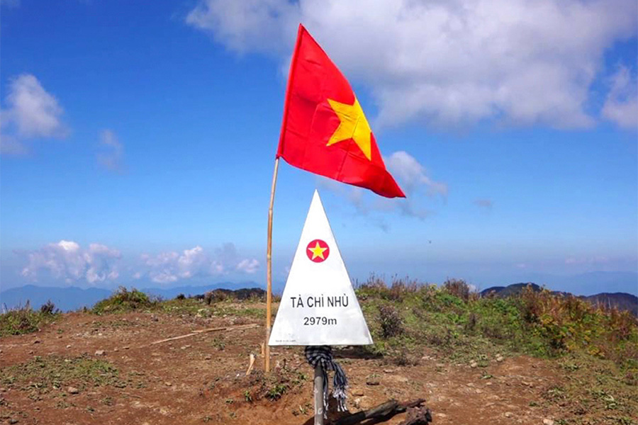 Sommet de Ta Chi Nhu, un incontournable de la randonnée au nord du Vietnam