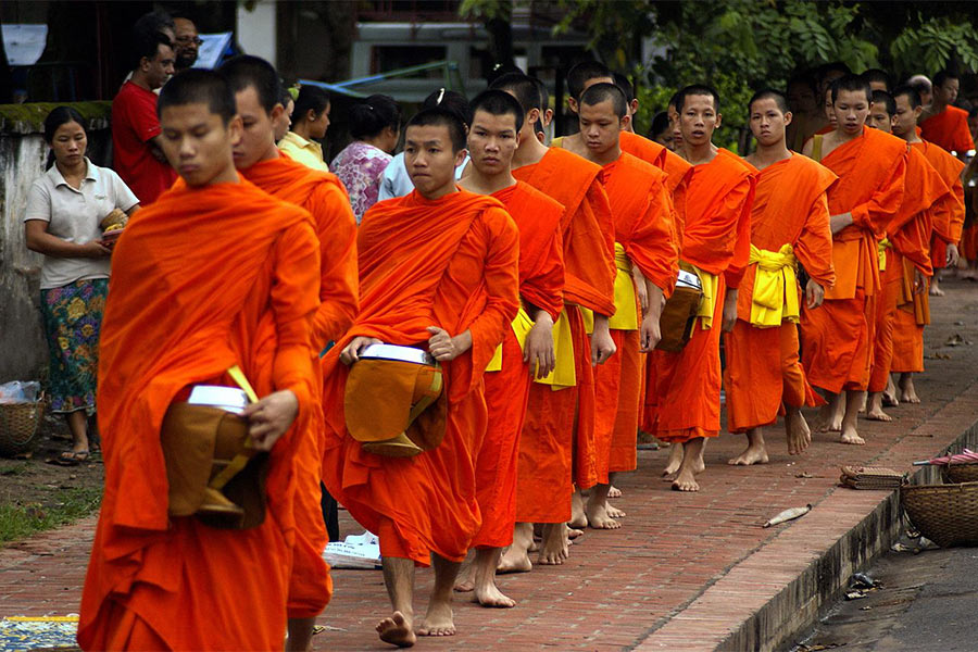 Le Bouddhisme est la plus grande religion au Laos