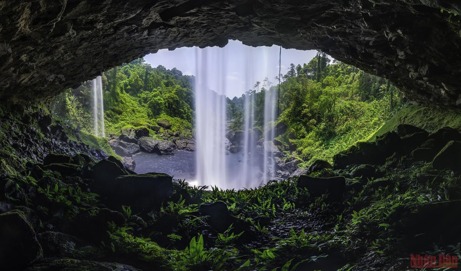 La majestueuse cascade Hang En dans la zone de conservation de Kon Chu Rang