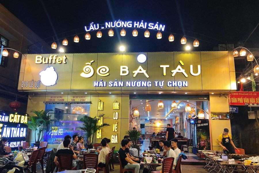 Restaurant Oc Ba Tau restaurants à Cat Ba