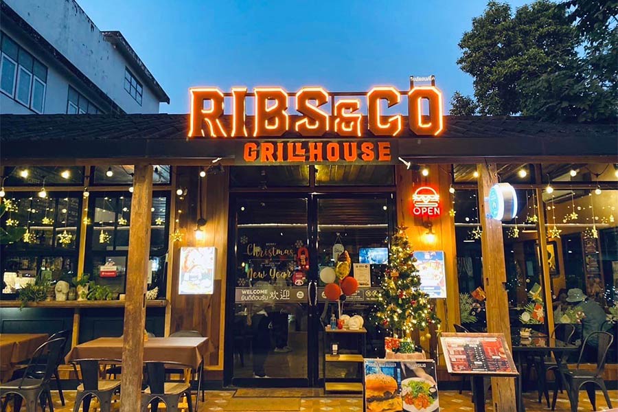  Rib& Co est l'un des meilleurs restaurants à Chiang Rai