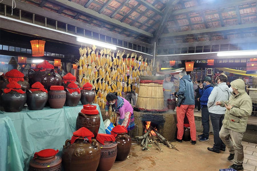 Vin de Mais est l'un des plats à Bac Ha