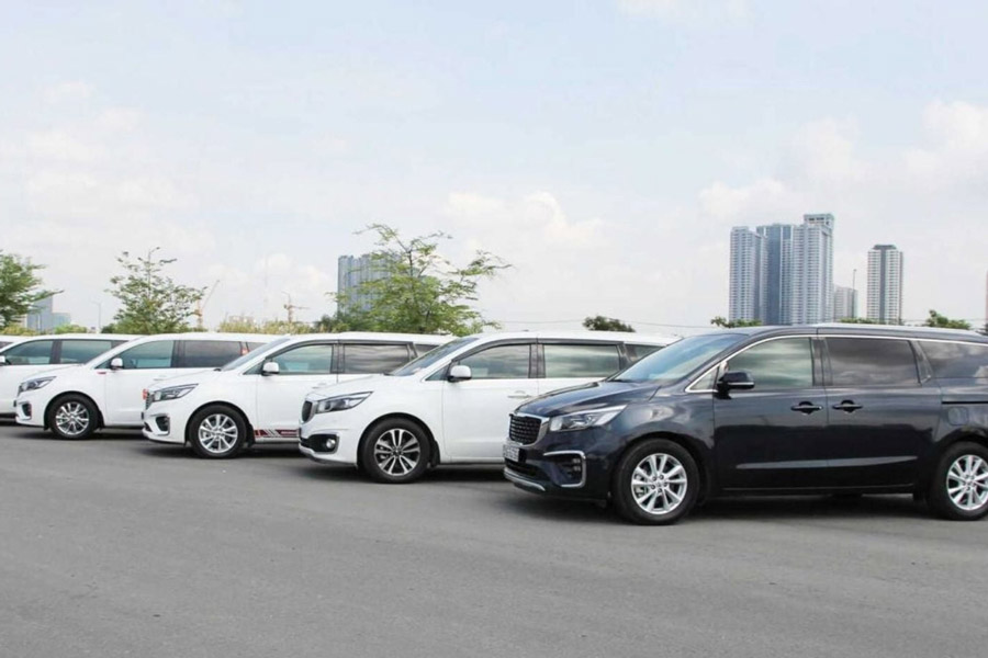 Le taxi est un moyen de transport pour se rendre de Hué à Hội An