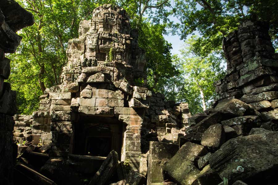 La culture khmère se réfléchit dans l'architecture du temple de Banteay Chhmar 
