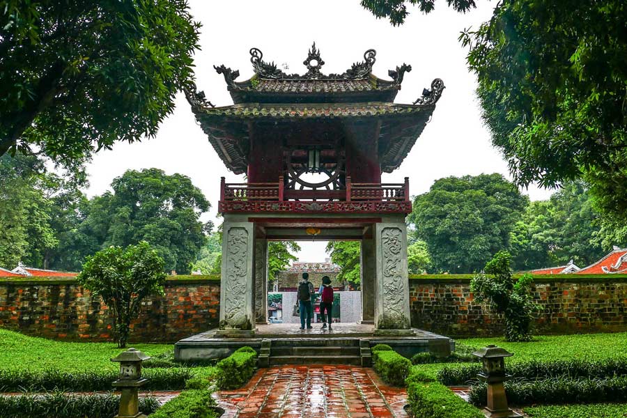 Temple de la Littérature est un symbole de l’éducation et de la sagesse