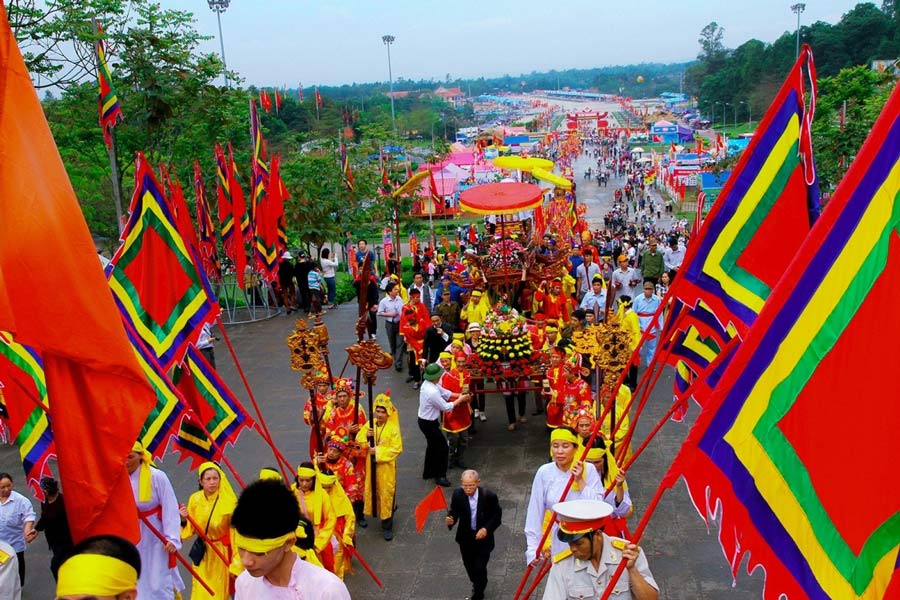 Temple des Rois Hung - Partie cérémonielle dans la fête