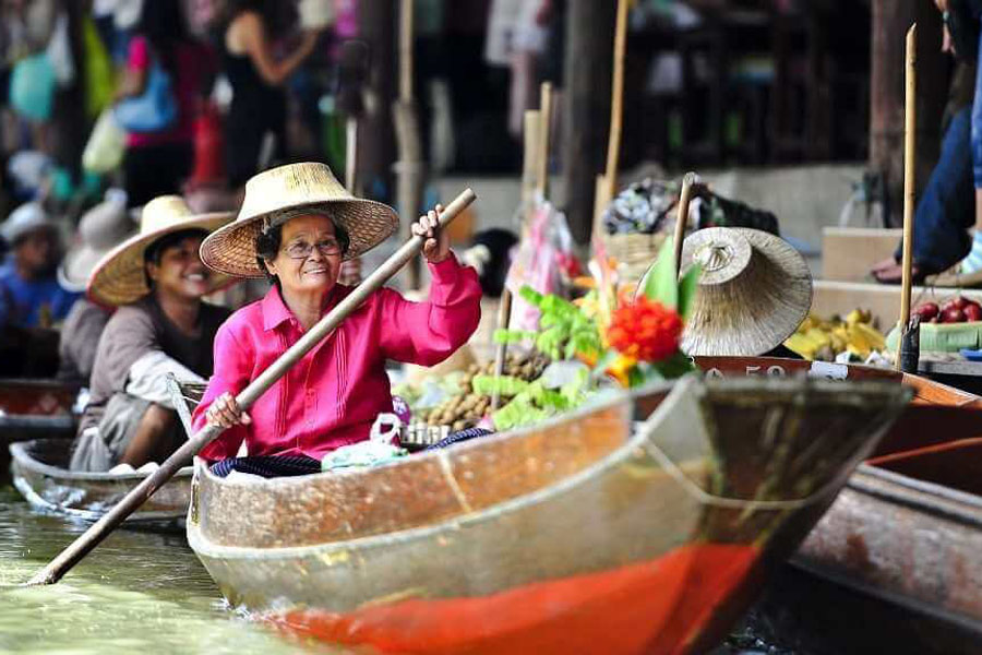 Les Thaïlandais sont très enthousiastes et amicaux