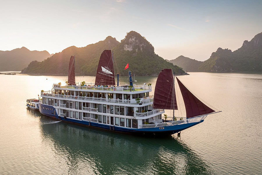 Top 10 meilleures croisières de luxe dans la baie d'Halong