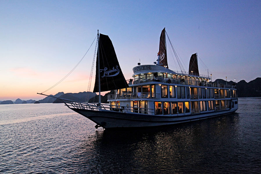 Top 10 meilleures croisières de luxe dans la baie d'Halong