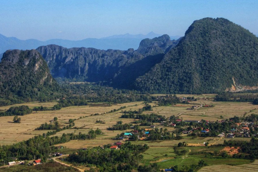 Ville de Vang Vieng