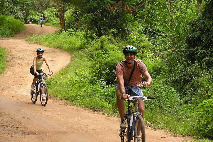 Pour vous immerger dans la nature ainsi que dans la vie rurale de Lamphun, le vélo est le moyen de transport idéal