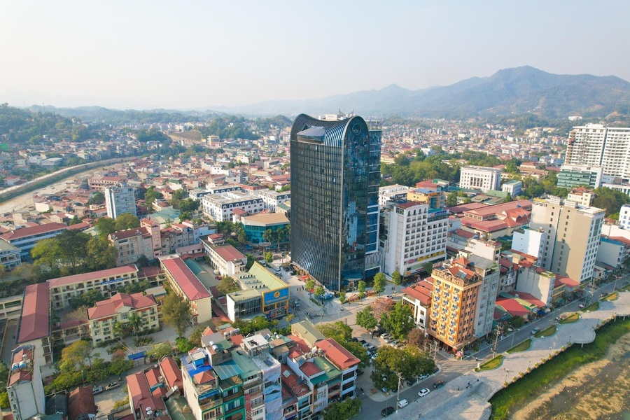 Point de départ pour atteindre le Col Ma Phuc, la ville de Cao Bang offre une atmosphère authentique 
