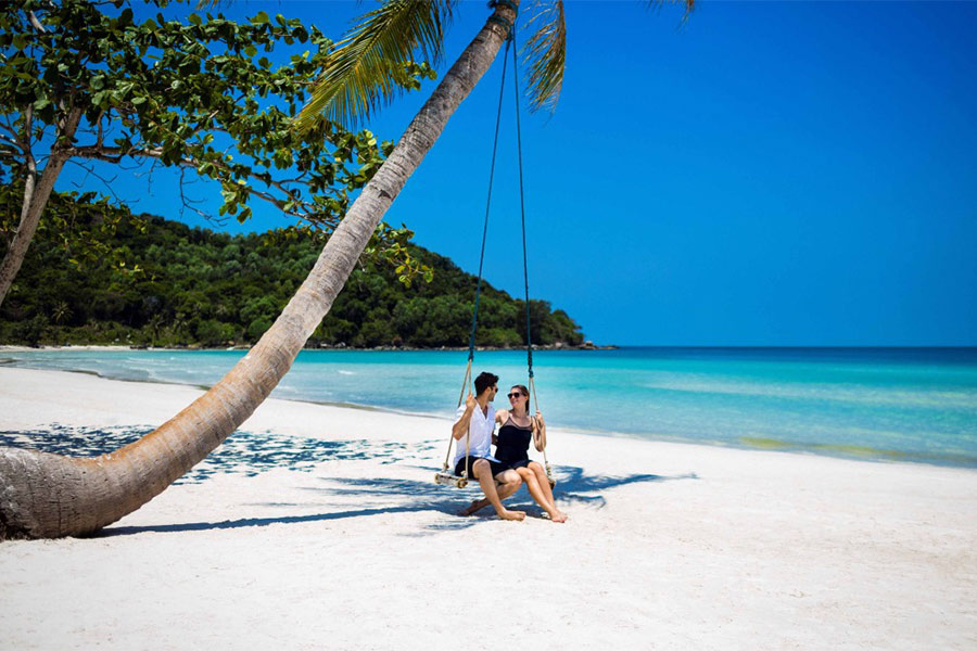 Plage sur l'ile de Phu Quoc - Du xuan, premier voyage de l'année lunaire des vietnamiens