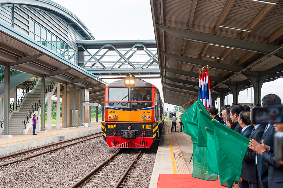 Trajet de Bangkok à Vientiane est un nouveau chemin de fer pour les voyageurs 