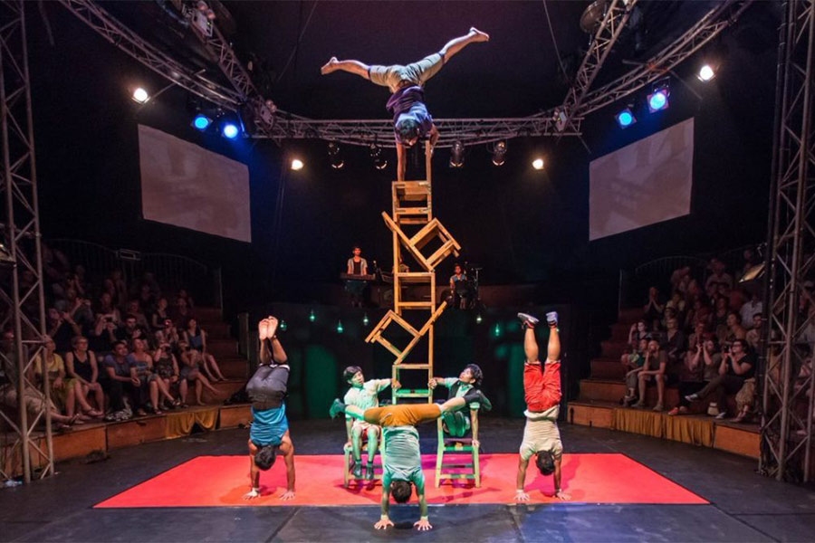 Voir le cirque de Phare lors d'un voyage au Cambodge