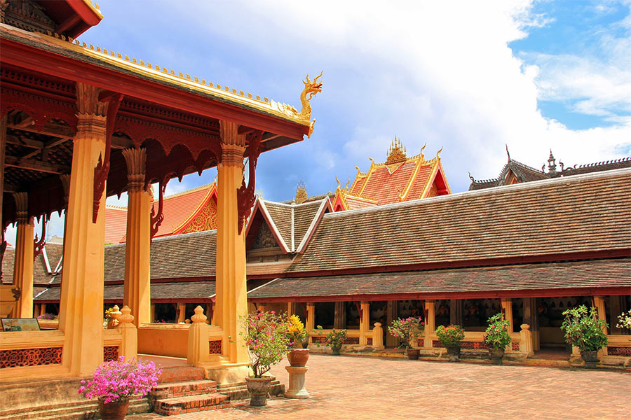 Wat Sisaket est également une attraction à ne pas manquer dans votre itinéraire de 7 jours au Laos