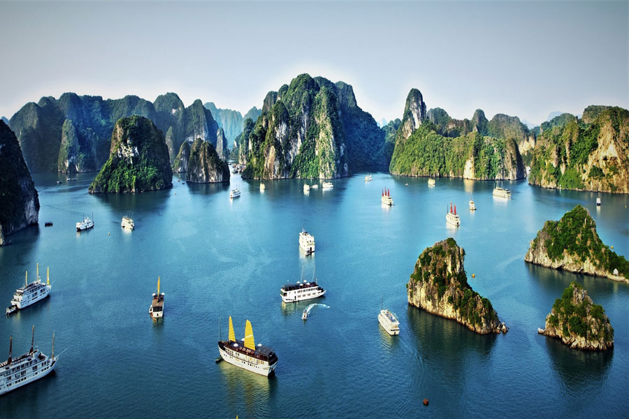 Baie d'Ha Long est une incontournable lors du voyage au Vietnam en 10 jours