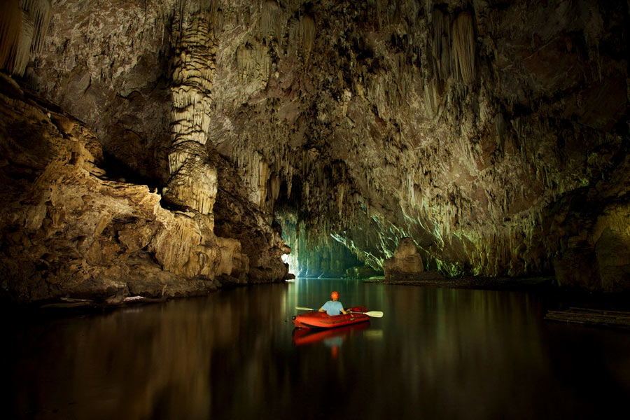 Grotte de Phong Nha est une incontournable lors du voyage au Vietnam en 10 jours