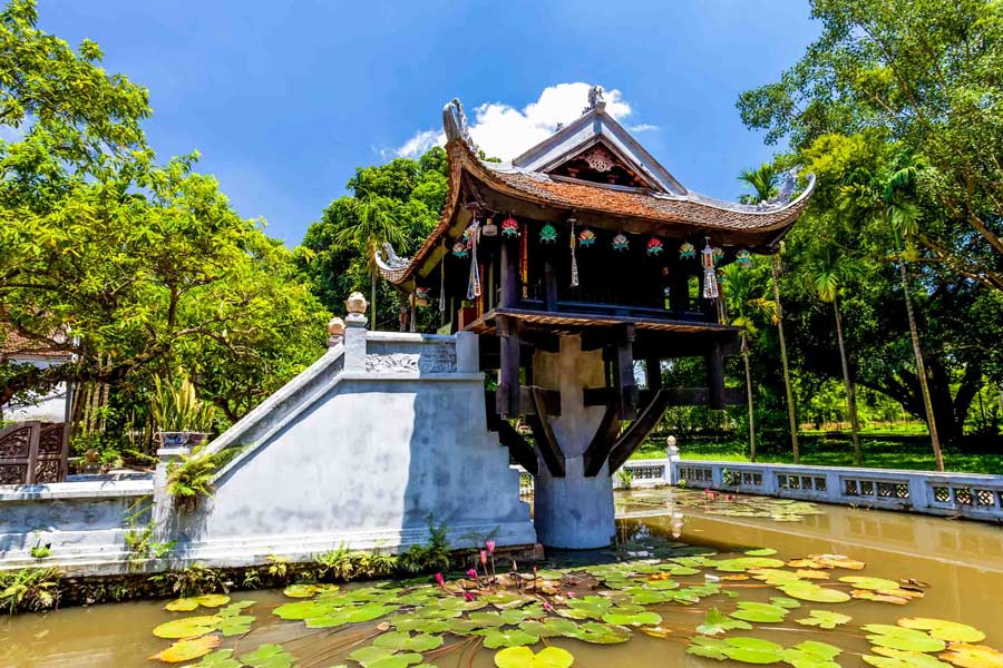 Pagode au pilier unique est une destination lors du voyage au Vietnam en 20 jours