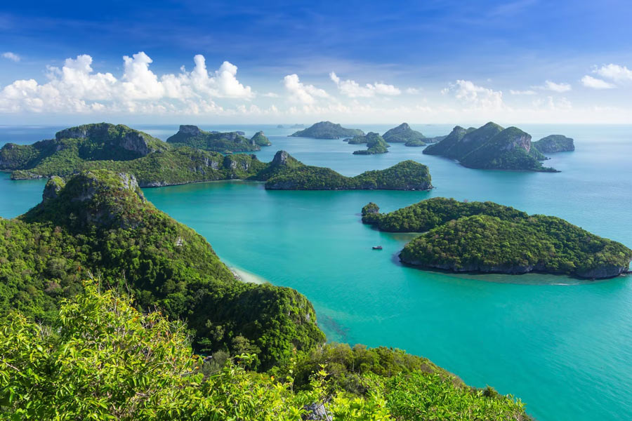 Koh Samui possède de magnifiques plages propices à la détente