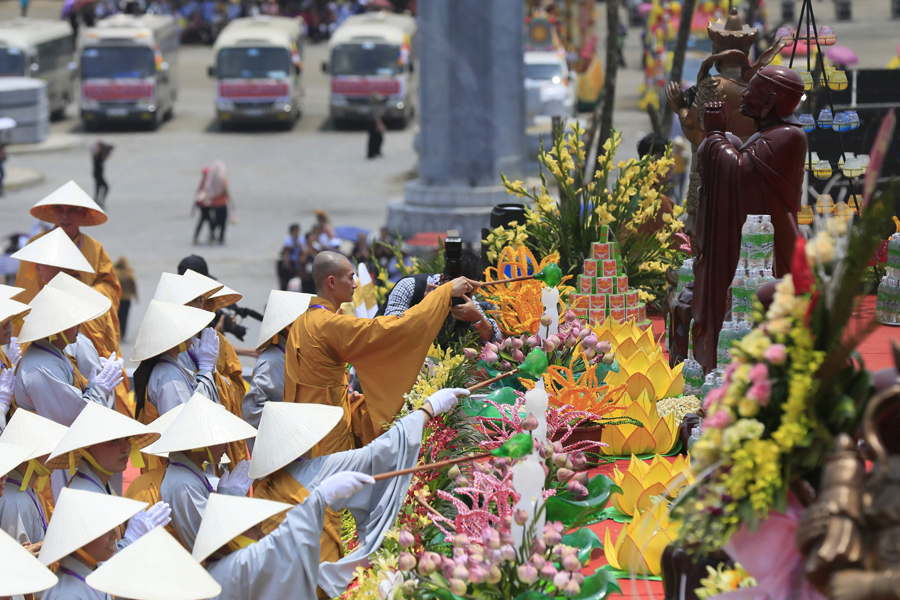 Découvrir les cérémonies religieuses est une activite choisie par les visiteurs hors saison
