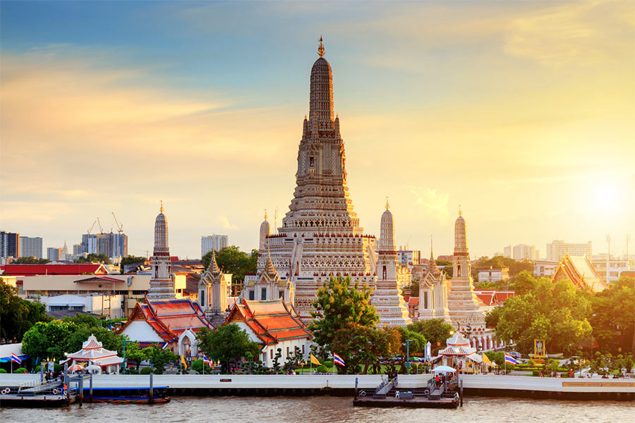 Wat Arun est l'un des plus beaux temples de la Thailande