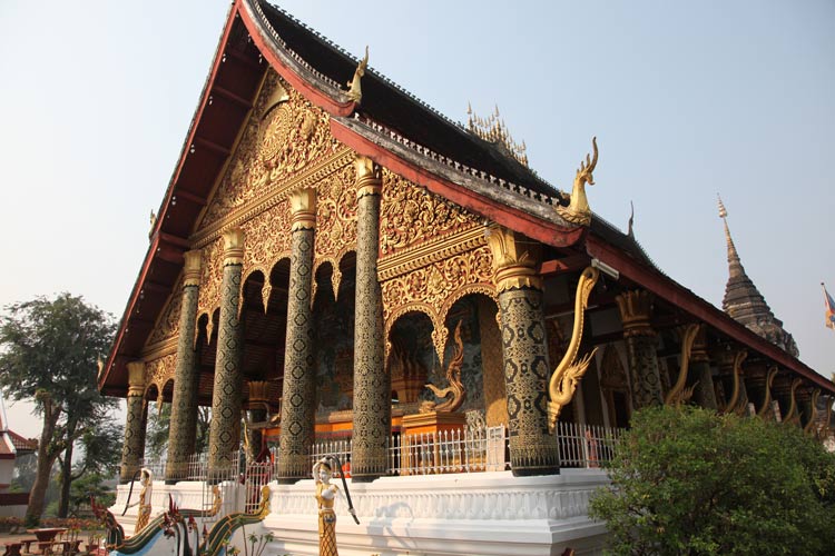  Temple de Wat Mahathat à Luang Prabang