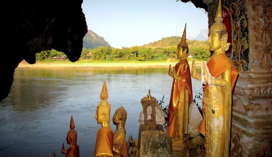 Laos et Cambodge en 17 Jours : Voyage Authentique à Travers le Mékong et les Trésors Culturels