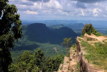 Tbeng Meanchey - Preah Vihear (B/L/D)